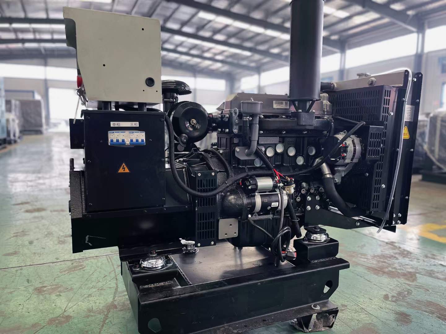 随县如何降低电感性负载对发电机的影响？