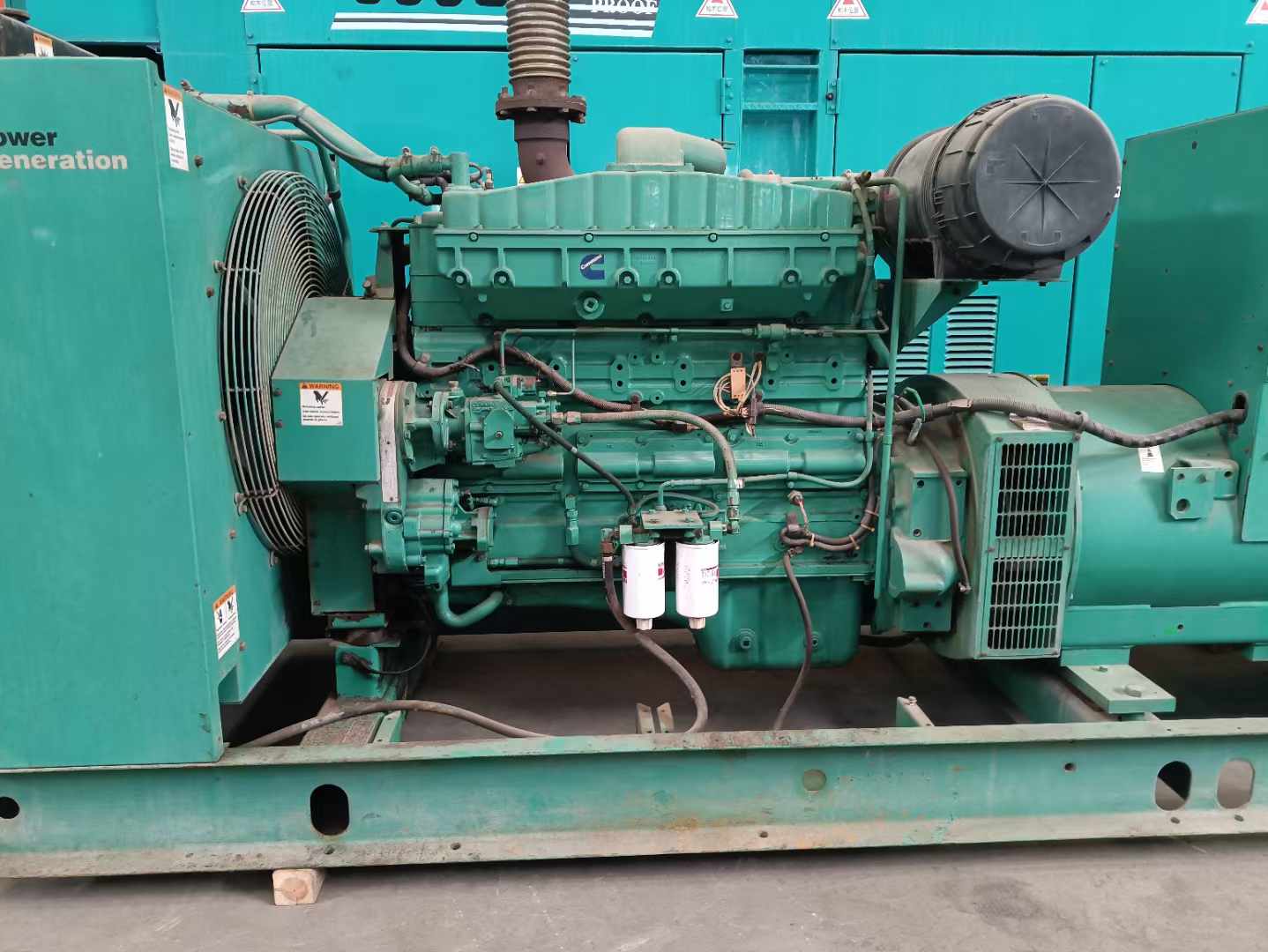 随县过载会对 600kW 柴油发电机组造成哪些损害？