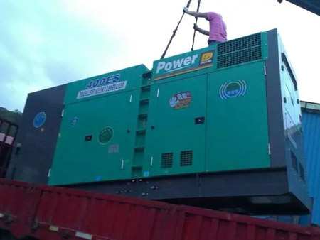 随县柴油发电机组转速不稳定时，如何对发动机进行维护？