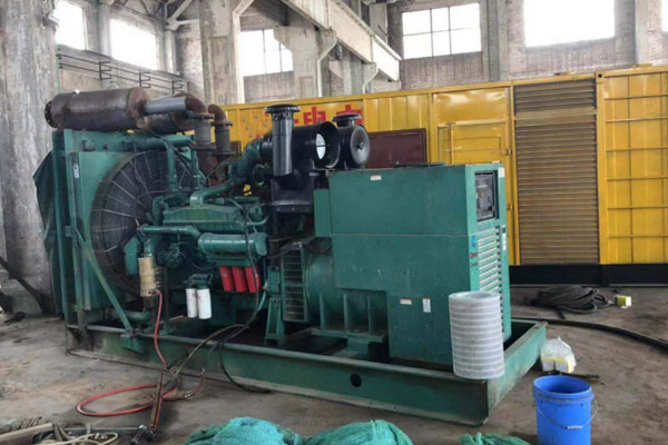 随县发电机组的空气滤清器应该如何保养？