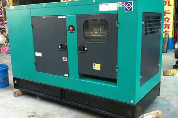 随县如何检查机油的使用时间？